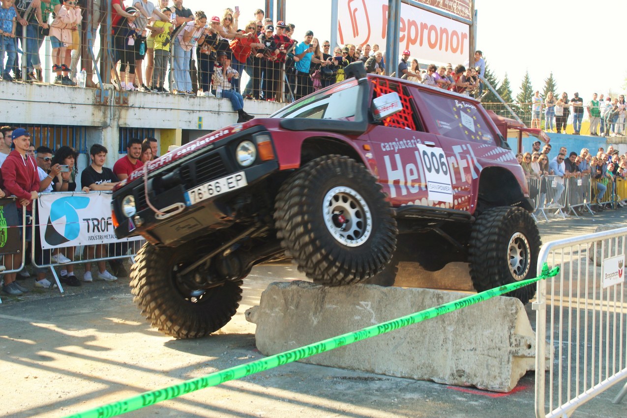 4x4