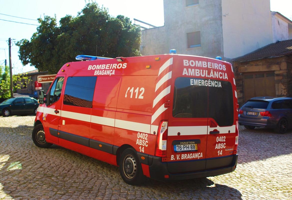 O septuagenário não resistiu à gravidade dos ferimentos, já que a “charrua” lhe terá esmagado o tórax e o crânio.