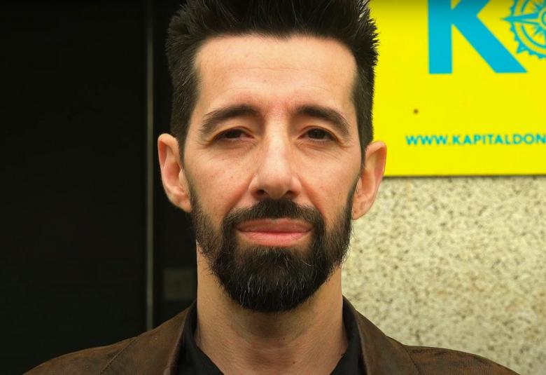 O único jornal bilingue da região.